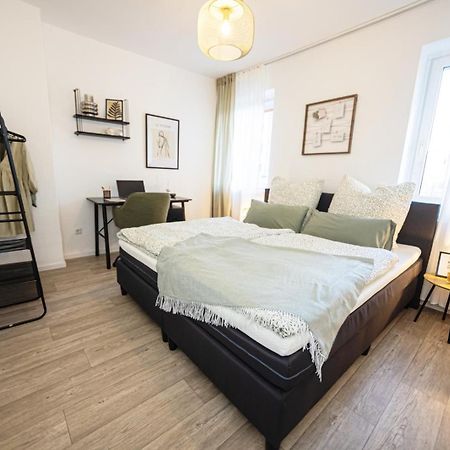 Blossfeld-Apartments Geraeumige Stadtoase Mitten Im Zentrum Mit 3 Schlafzimmern, Gratis Parkplatz, W-Lan, Netflix Ена Экстерьер фото