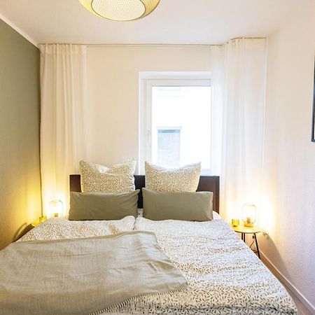 Blossfeld-Apartments Geraeumige Stadtoase Mitten Im Zentrum Mit 3 Schlafzimmern, Gratis Parkplatz, W-Lan, Netflix Ена Экстерьер фото