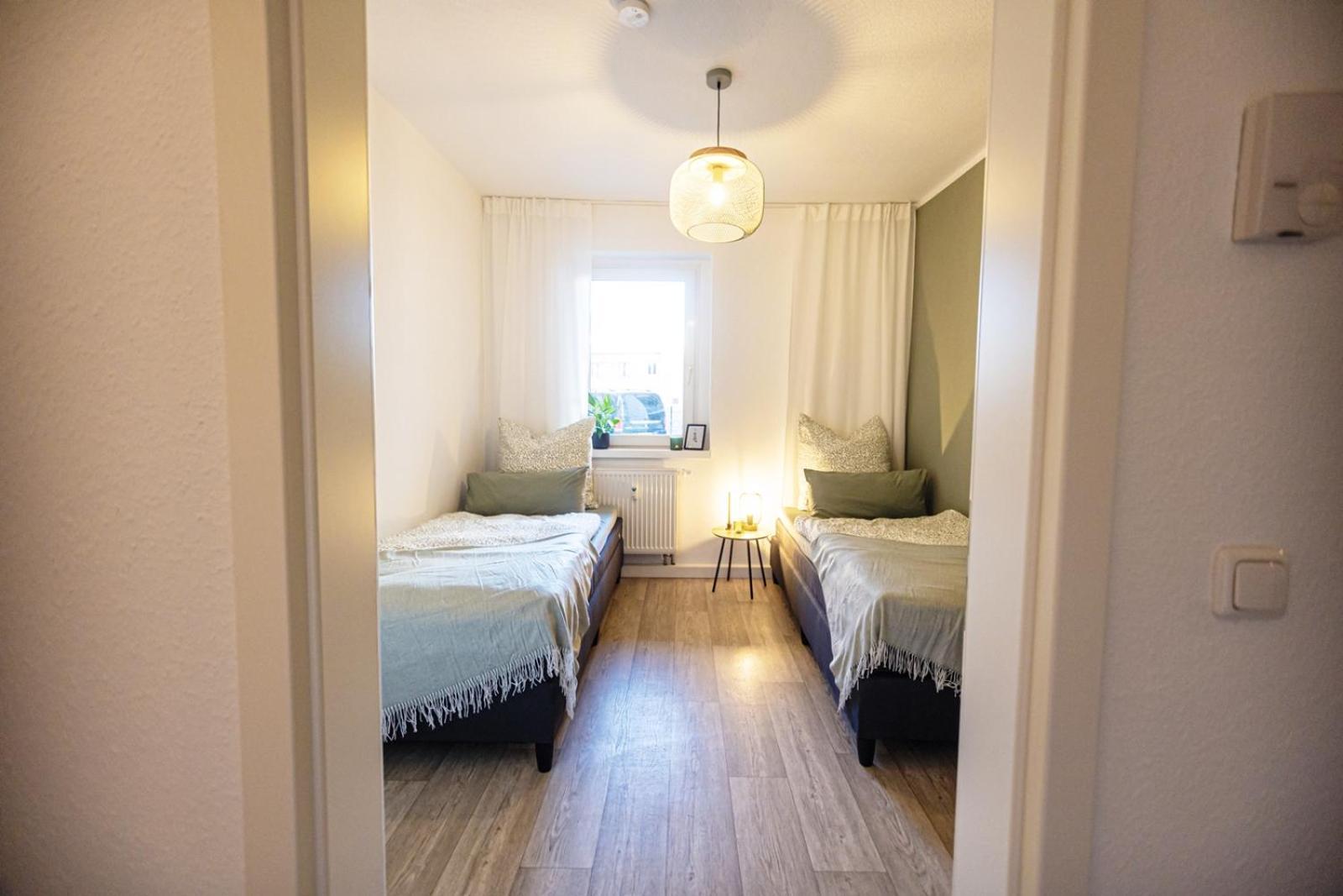 Blossfeld-Apartments Geraeumige Stadtoase Mitten Im Zentrum Mit 3 Schlafzimmern, Gratis Parkplatz, W-Lan, Netflix Ена Экстерьер фото
