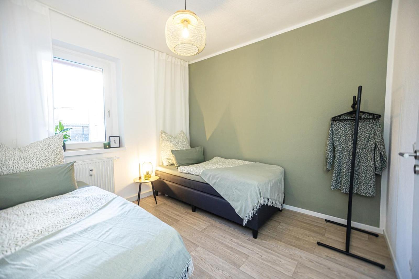 Blossfeld-Apartments Geraeumige Stadtoase Mitten Im Zentrum Mit 3 Schlafzimmern, Gratis Parkplatz, W-Lan, Netflix Ена Экстерьер фото